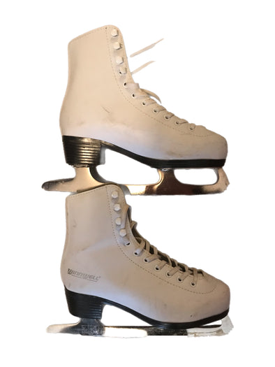 Winnwell Figure Skates, Size 3 shoe size