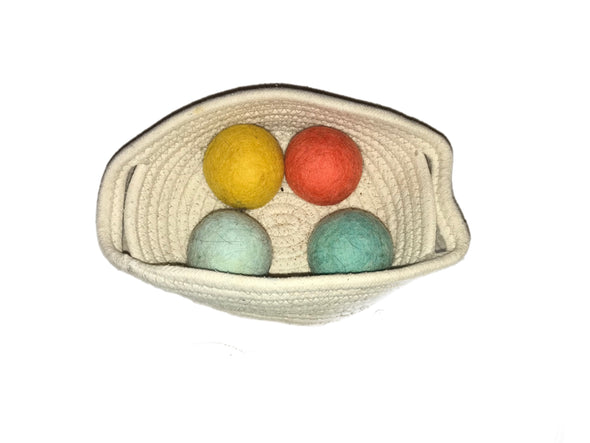 Lovevery Treasure Basket with Felt Ball Set- the Inspector Play Kit (Months 7-8)